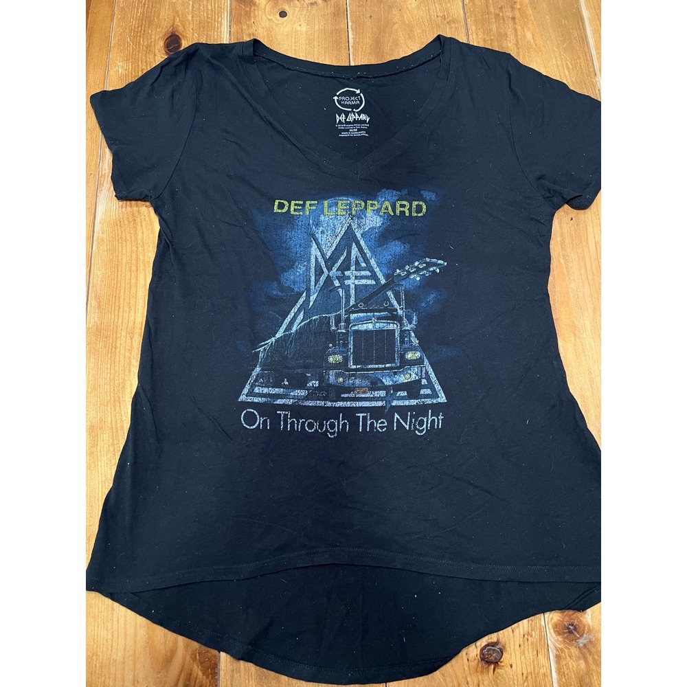 Def Leppard Project Karma On Through The Night Graphic V-Neck T-Shirt Black M